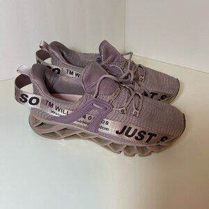JUST SO SO Lightweight Running / Walking Sneakers – Women’s 38 (7–7.5) Purple